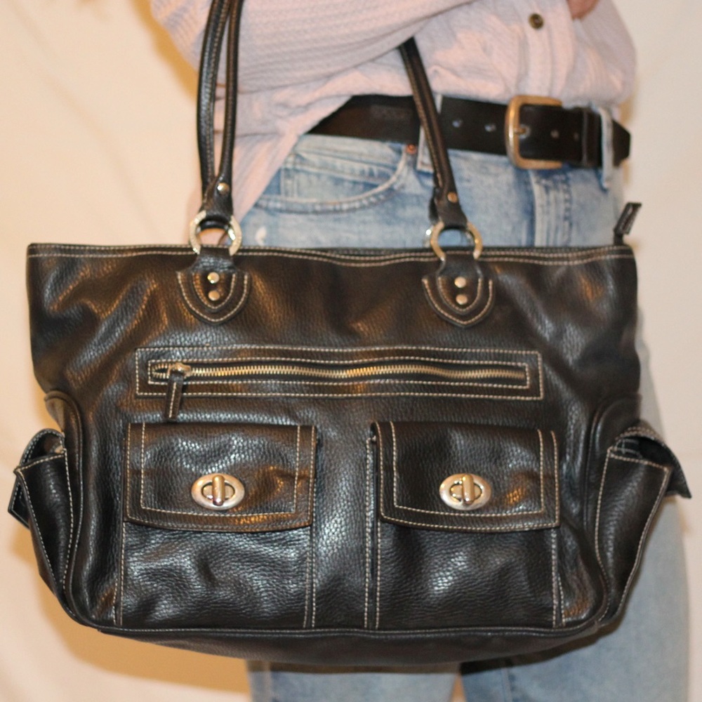 Black Purse by Moss